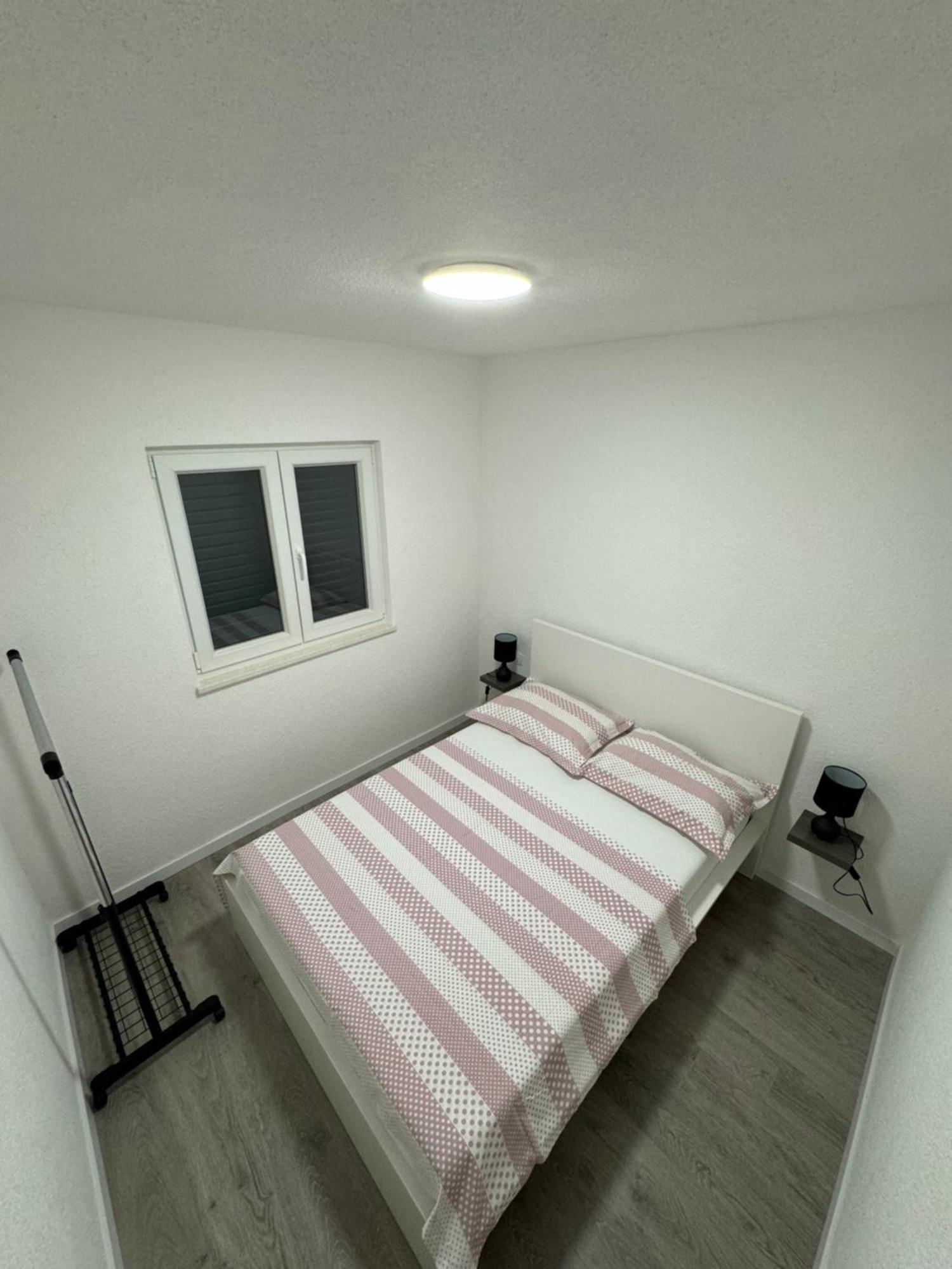 Apartment Koko Rogoznica  Eksteriør billede